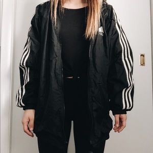 VINTAGE ADIDAS WINDBREAKER